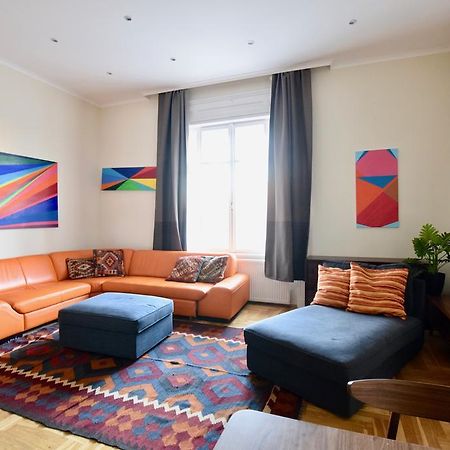 בודפשט Luxury Apartment By Hi5 - Kiraly Street Suite מראה חיצוני תמונה