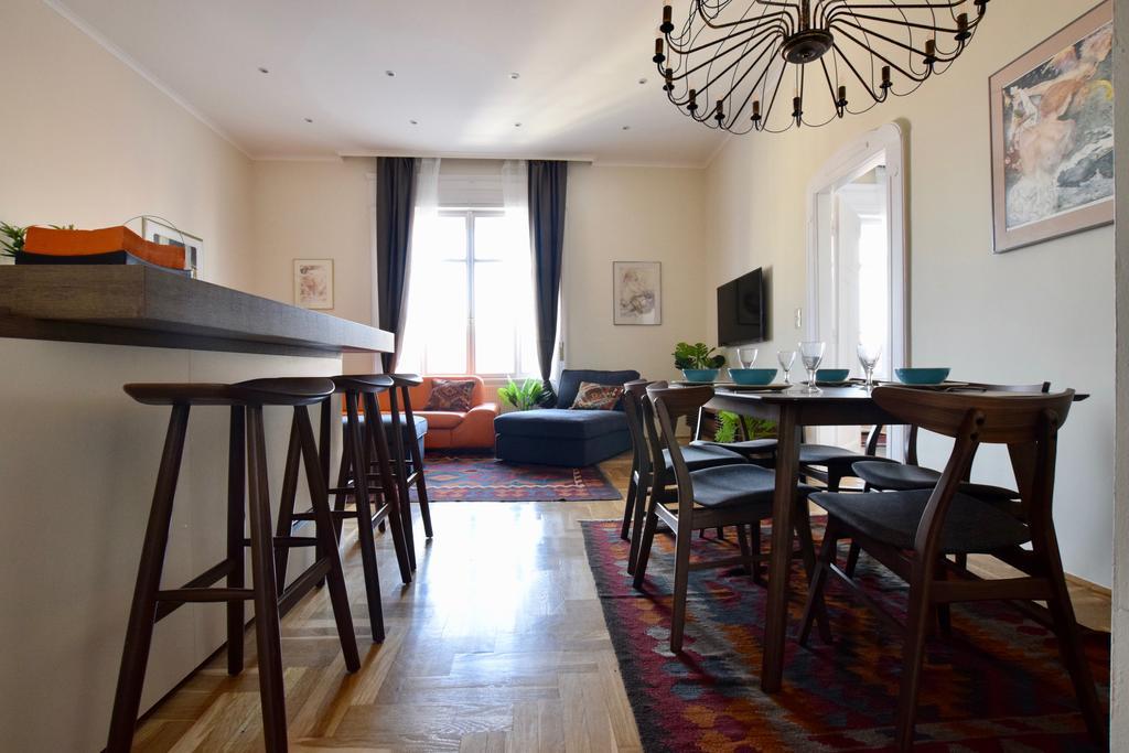 בודפשט Luxury Apartment By Hi5 - Kiraly Street Suite מראה חיצוני תמונה