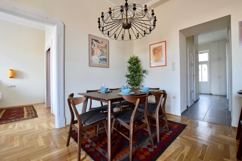 בודפשט Luxury Apartment By Hi5 - Kiraly Street Suite מראה חיצוני תמונה