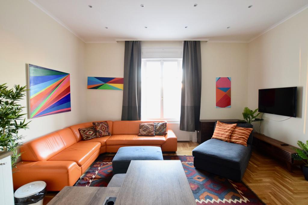 בודפשט Luxury Apartment By Hi5 - Kiraly Street Suite מראה חיצוני תמונה